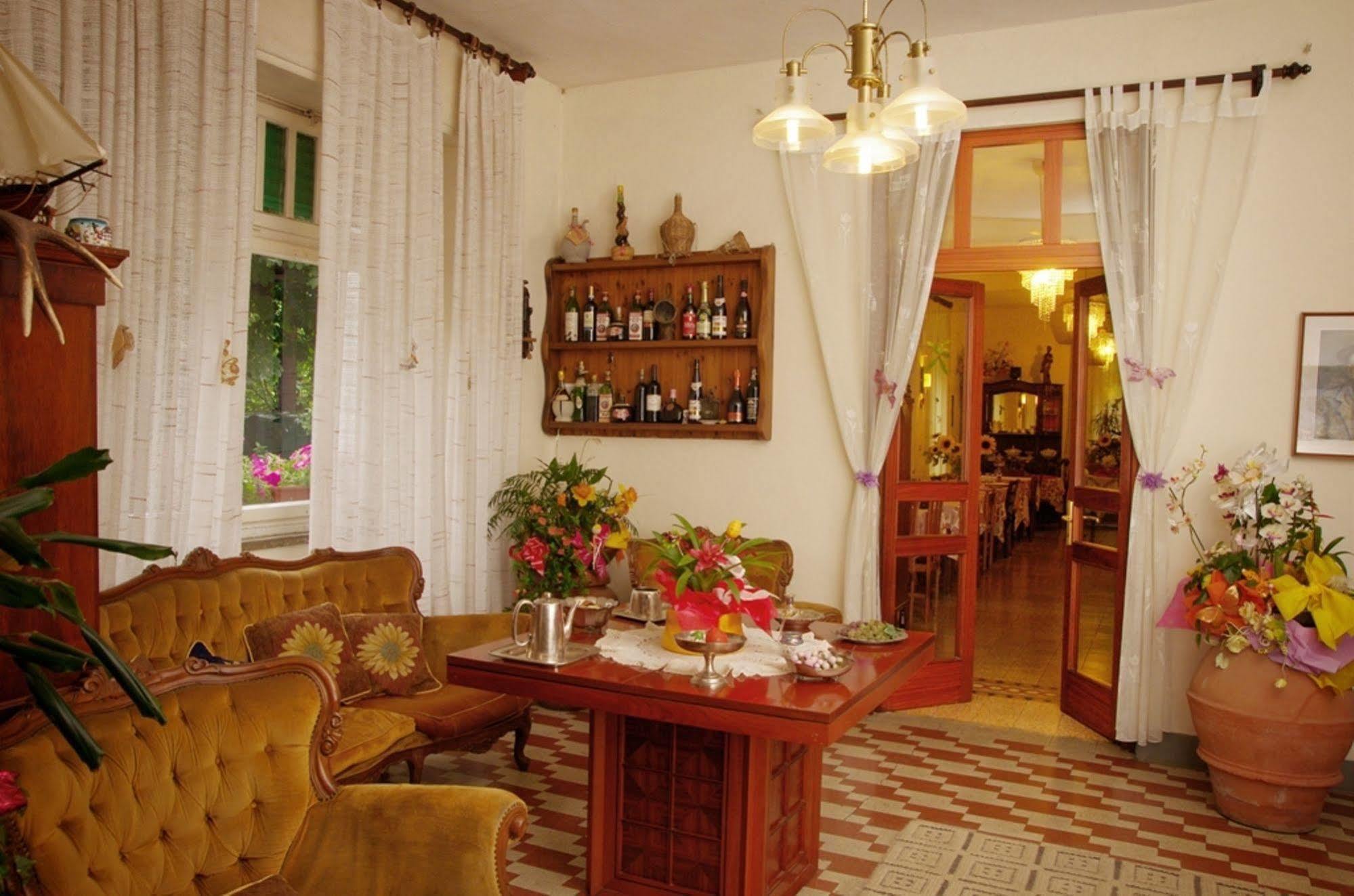 Albergo Ristorante Guidi Pistoia Extérieur photo