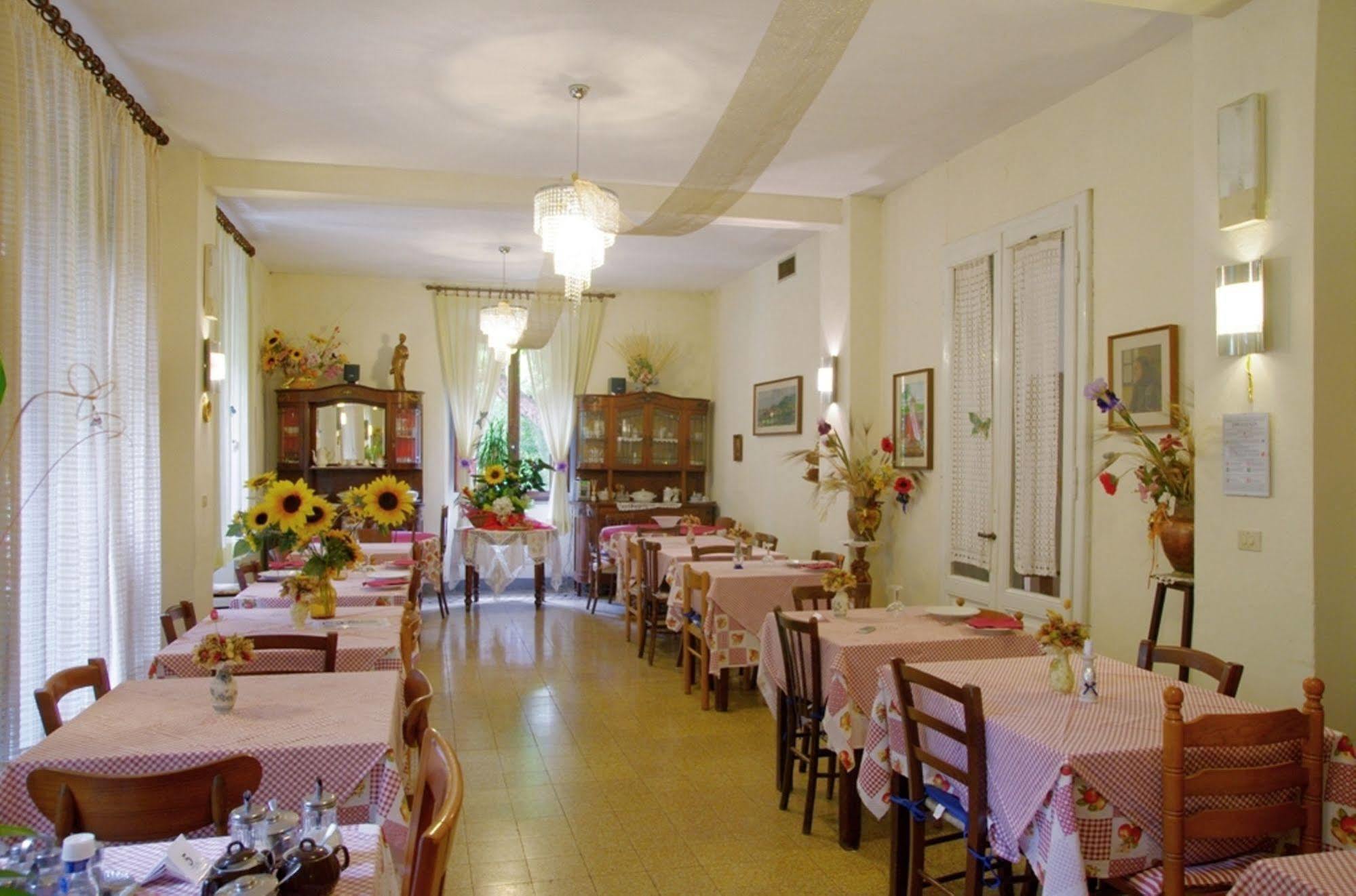 Albergo Ristorante Guidi Pistoia Extérieur photo